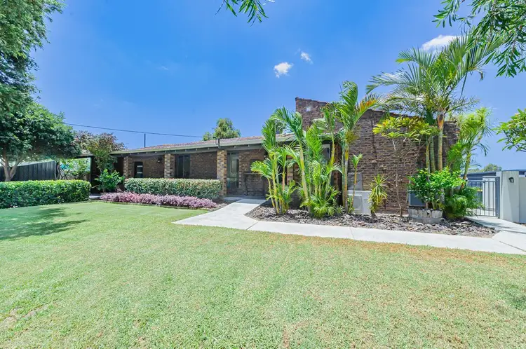 120 Swan Road
