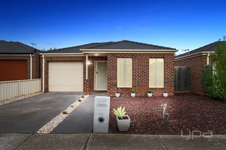 19 Christina Crescent