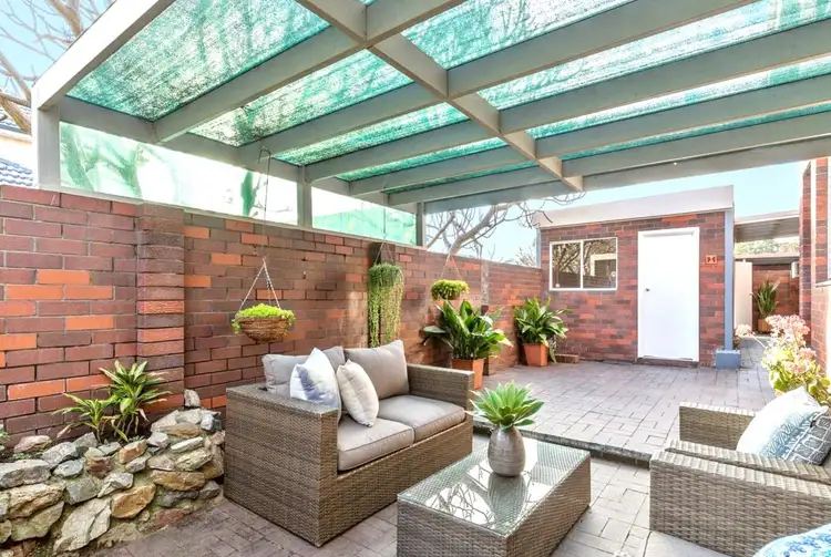 7 Taylor Road