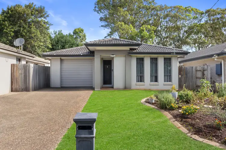 22 Weetwood Street