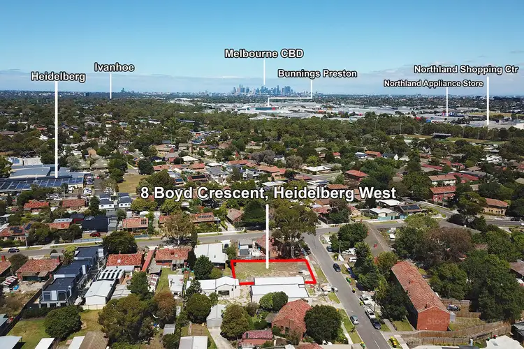 8 Boyd Crescent