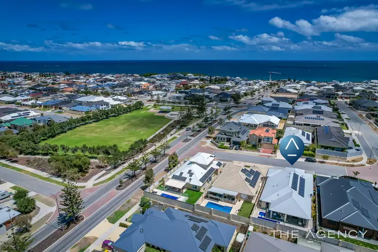 Second view of Homely house listing, 6 Stingray Way, Jindalee WA 6036