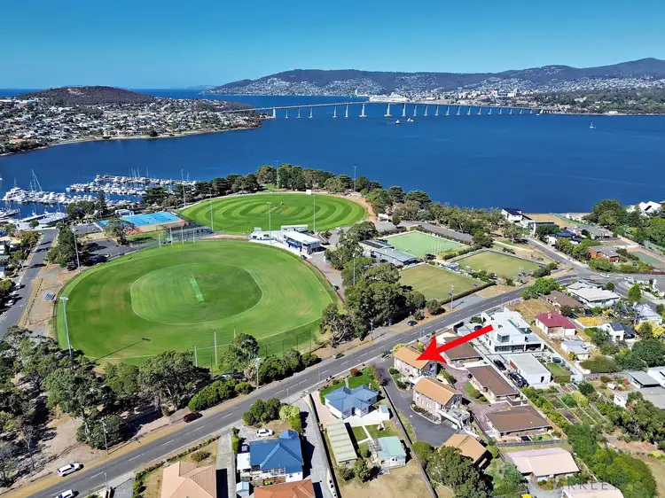 Fourth view of Homely unit listing, 1/10 Lincoln Street, Lindisfarne TAS 7015