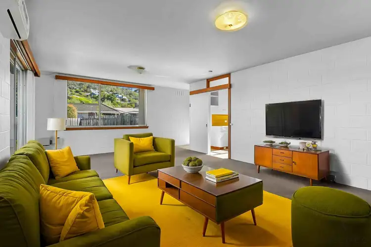 Sixth view of Homely unit listing, 1/10 Lincoln Street, Lindisfarne TAS 7015