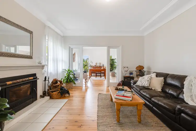 Third view of Homely house listing, 2 Barry Street, Mount Lofty QLD 4350
