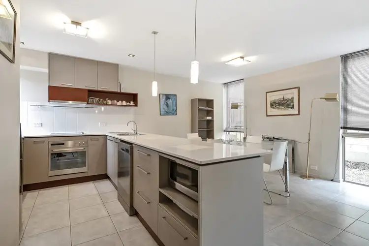 Fifth view of Homely villa listing, 5/301 Murray Street, North Hobart TAS 7000