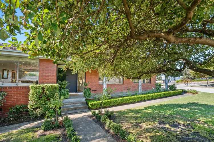 44 Beach Road