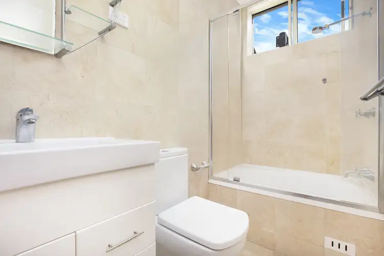 Fourth view of Homely unit listing, 1/105 West Street, Crows Nest NSW 2065