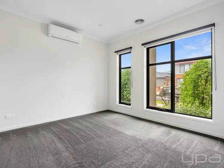 Fifth view of Homely house listing, 29 Waterbird Circuit, Weir Views VIC 3338