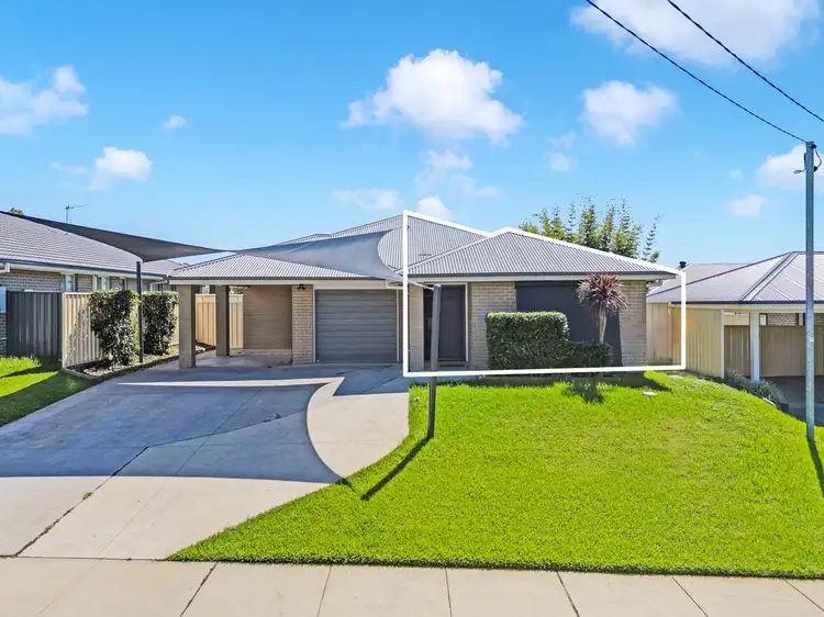 16 Tennant Street
