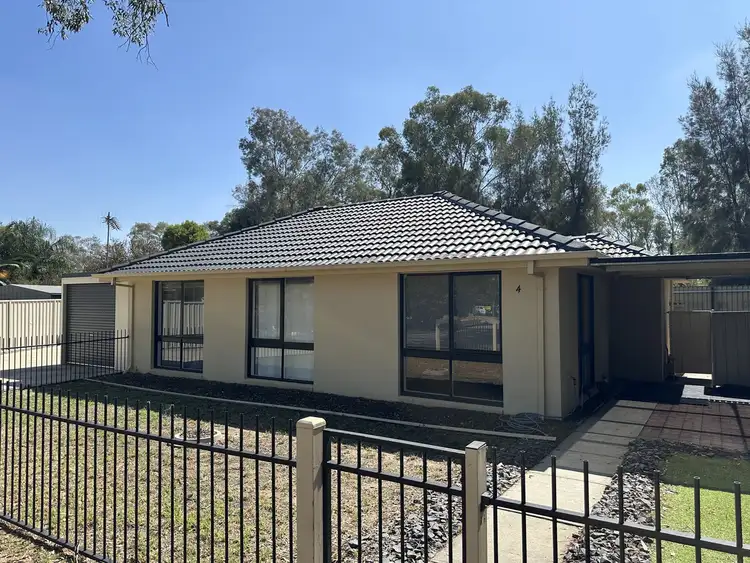 4 Mimosa Court