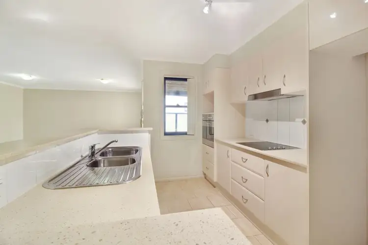 13-15 Loftus Street