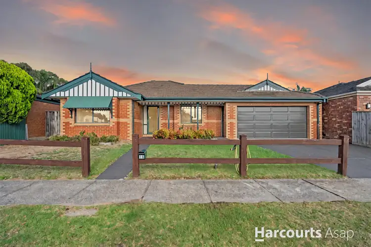 15 Hopwood Court