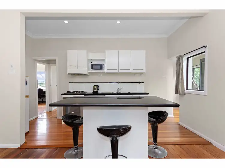 25A Naughton Avenue
