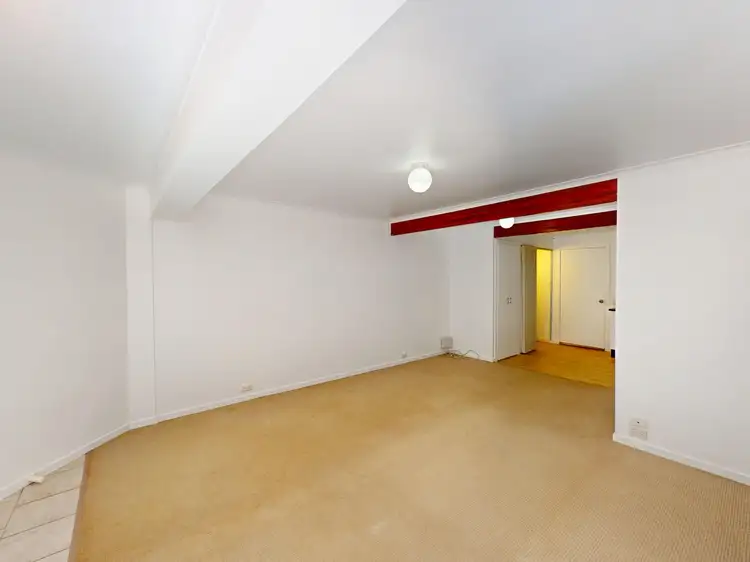 2 Benjamin Street