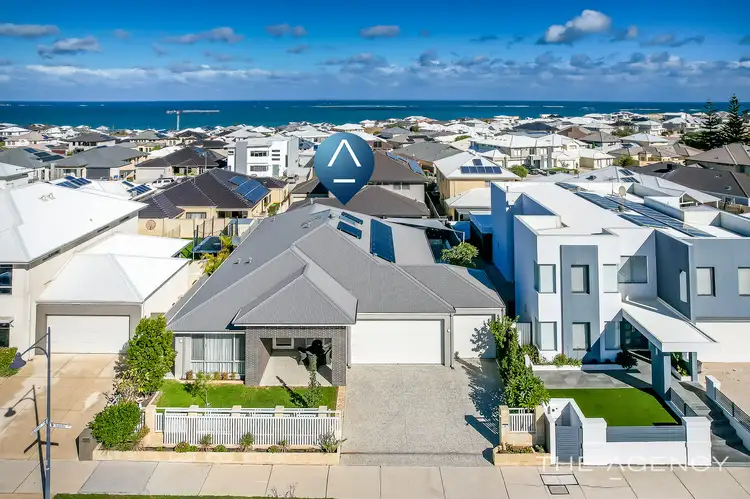 Second view of Homely house listing, 9 Seabird Bend, Jindalee WA 6036