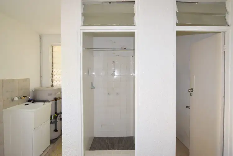 Fourth view of Homely unit listing, 3/36A Kent, West Gladstone QLD 4680