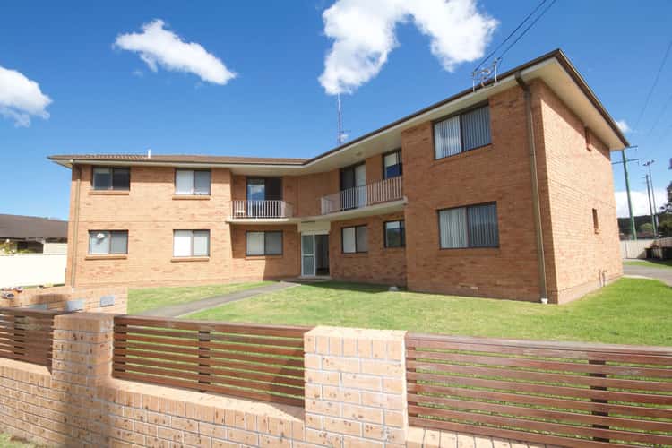 Main view of Homely unit listing, 4/37 Roberts Avenue, Barrack Heights NSW 2528