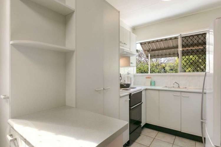 Fifth view of Homely house listing, 8 Muirlea Street, Oxley QLD 4075