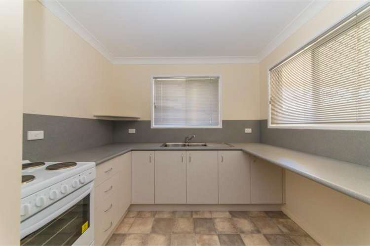 Main view of Homely unit listing, 2/12 Mackinlay Street, Norman Gardens QLD 4701