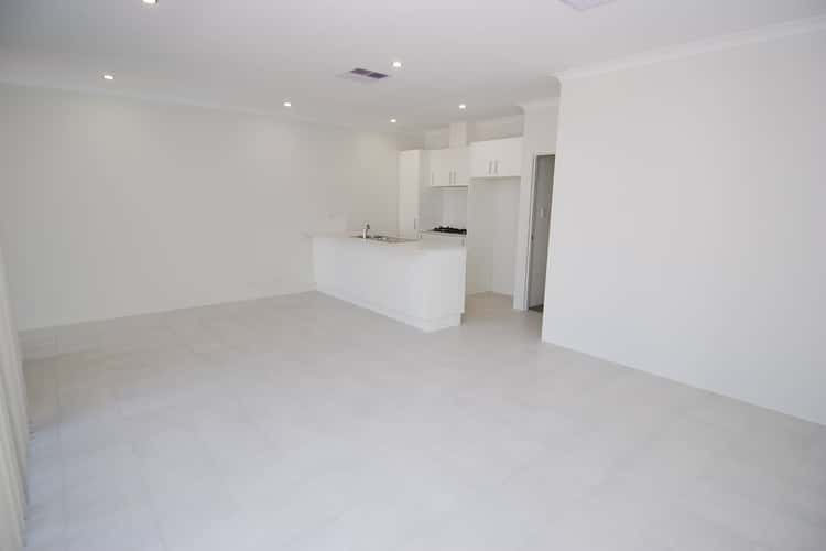 Second view of Homely villa listing, 16/10 Cordovan Parkway, Aveley WA 6069