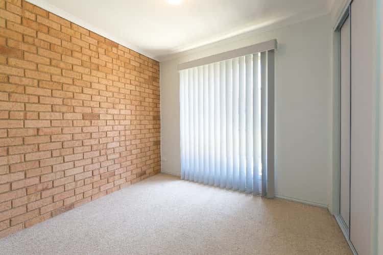 Sixth view of Homely unit listing, 2/729 Lavis Street, Albury NSW 2640