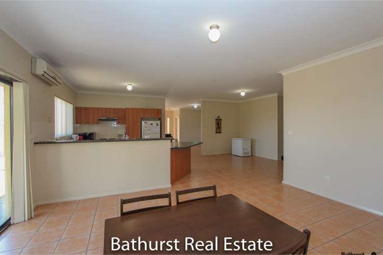 Sixth view of Homely house listing, 5 Hurley Close, Llanarth NSW 2795