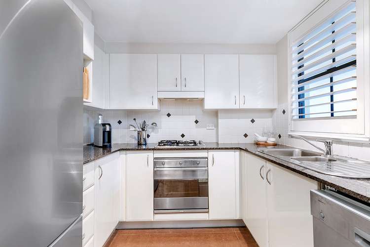 Third view of Homely apartment listing, 2/9 William Street, North Sydney NSW 2060