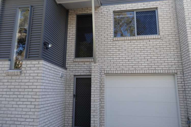 Main view of Homely townhouse listing, 2/8A Short Street, Ipswich QLD 4305