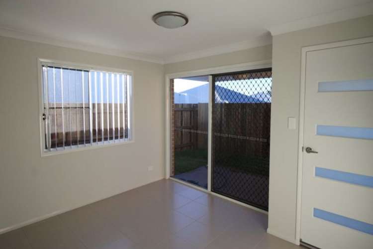 Third view of Homely unit listing, 2/231 Greenwattle Street, Cranley QLD 4350