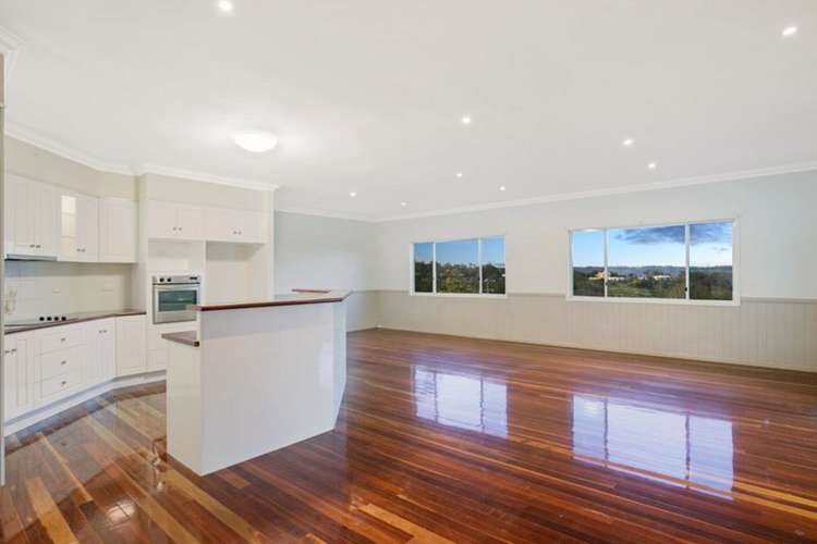 Second view of Homely house listing, 2 Keira Court, Blue Mountain Heights QLD 4350