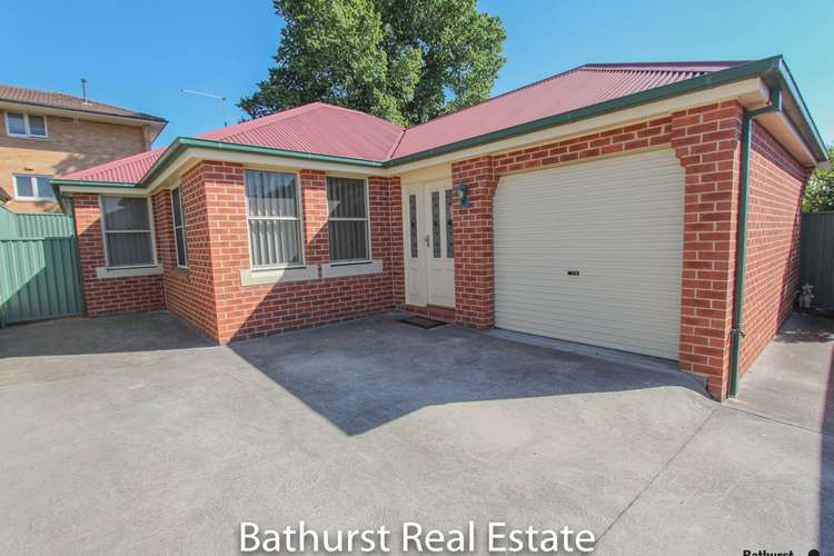 Main view of Homely townhouse listing, 2/179 William Street, Bathurst NSW 2795