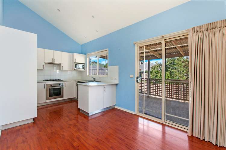 Second view of Homely house listing, 20 Uren Court, Hamilton VIC 3300