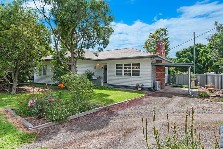 Main view of Homely house listing, 17 Eversley Street, Hamilton VIC 3300