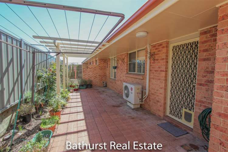 Fifth view of Homely house listing, 4/56 Lambert Street, Bathurst NSW 2795