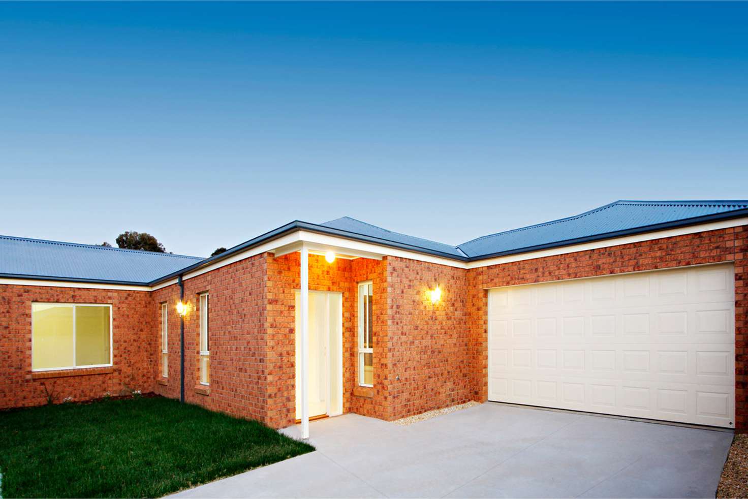 Main view of Homely townhouse listing, 3/8-10 Darling Street, Sale VIC 3850
