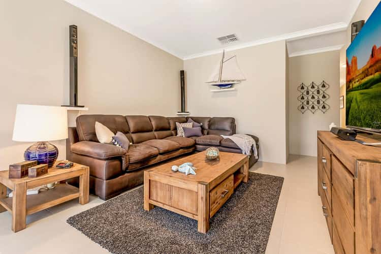 Second view of Homely house listing, 62 Semerwater Crescent, Aveley WA 6069