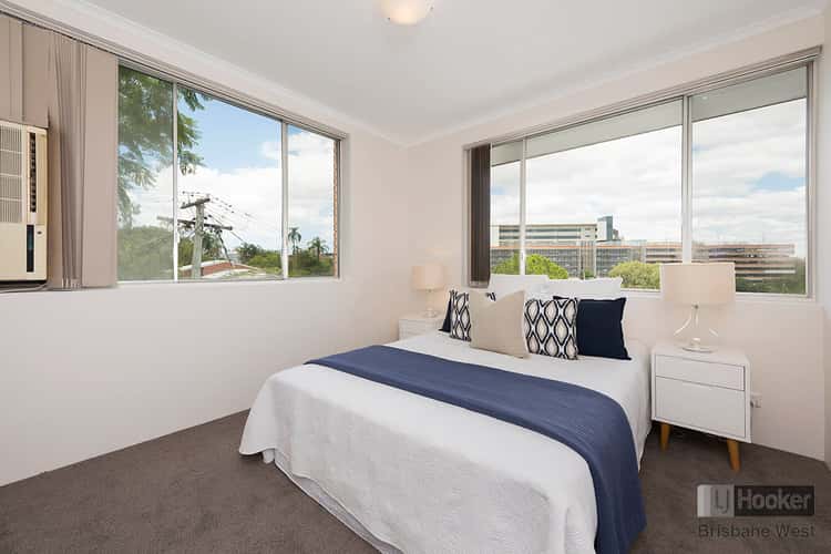 Fifth view of Homely apartment listing, 7/20 Mcilwraith Street, Auchenflower QLD 4066