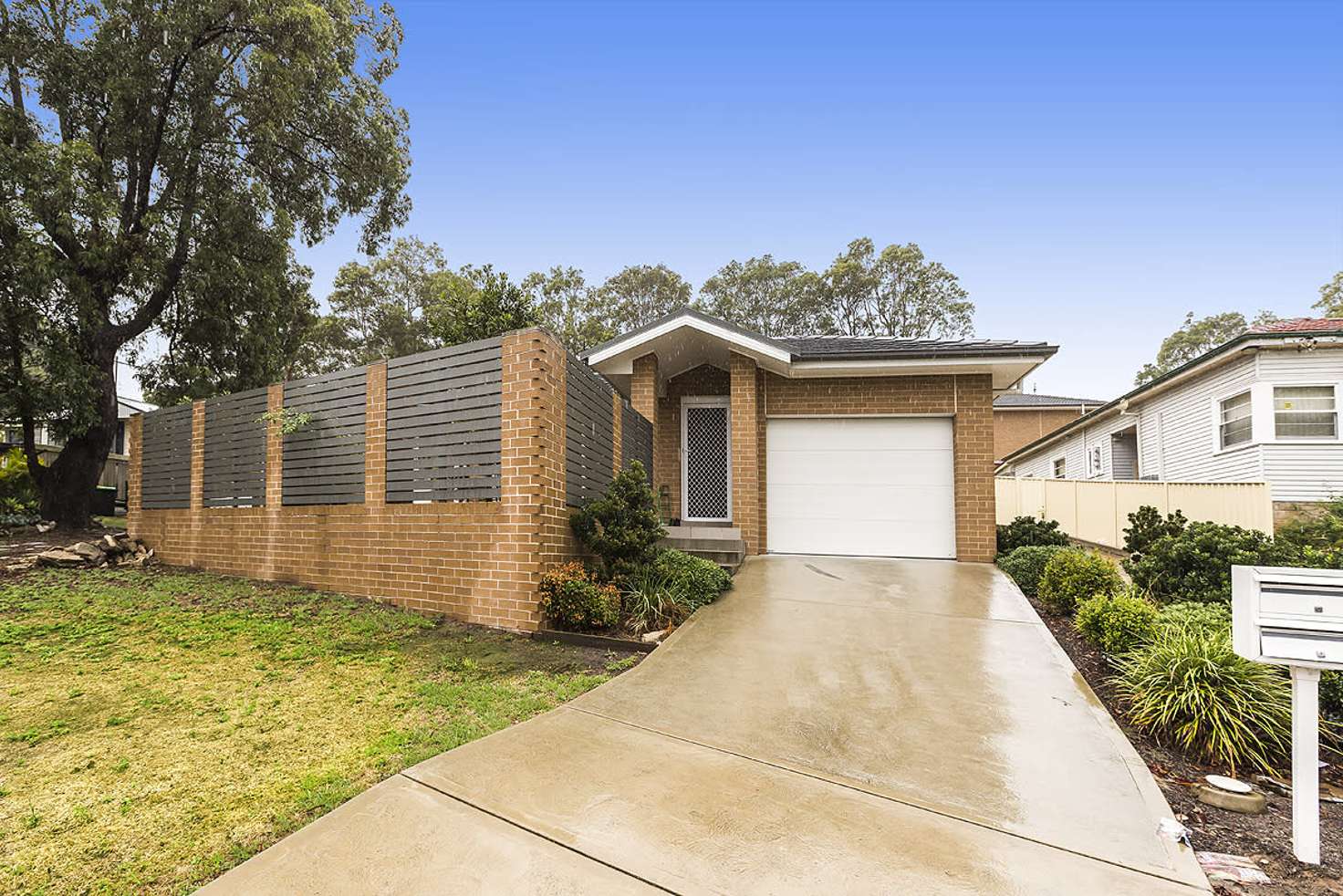 Main view of Homely villa listing, 1/18 Naughton Avenue, Birmingham Gardens NSW 2287