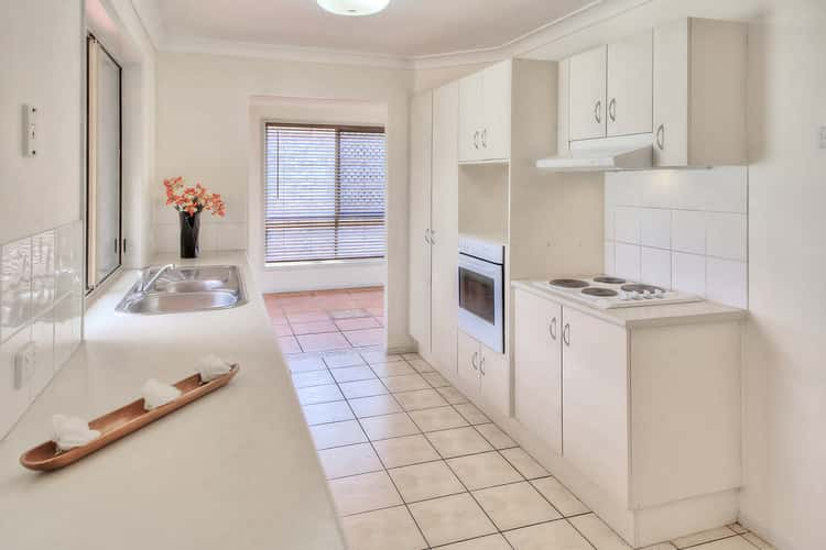 Second view of Homely house listing, 5 Borage Place, Calamvale QLD 4116