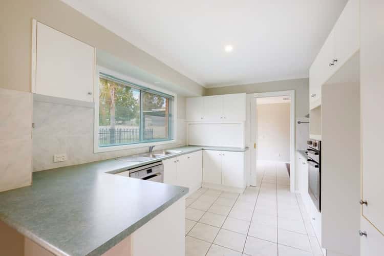 Fourth view of Homely house listing, 8 Stenzel Crescent, Baranduda VIC 3691