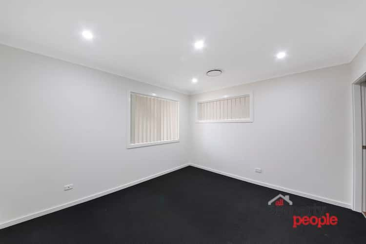 Sixth view of Homely townhouse listing, 4/16 Groundsel Avenue, Macquarie Fields NSW 2564