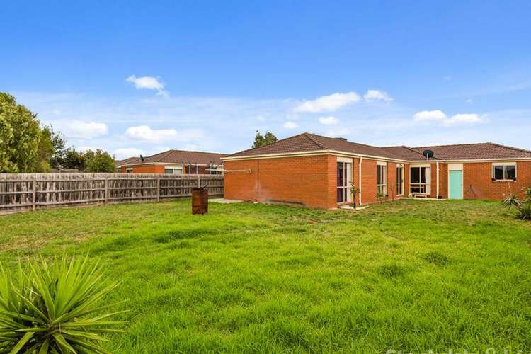 Fifth view of Homely house listing, 9 Cashel Court, Berwick VIC 3806