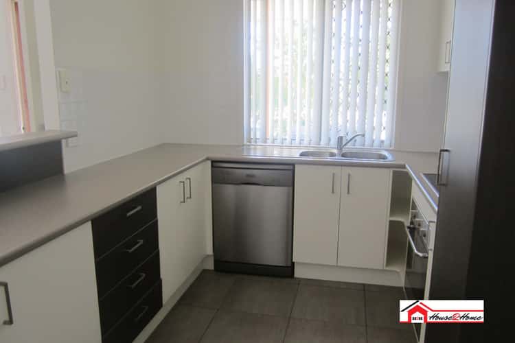 Third view of Homely unit listing, 10/30 Cotswold Street, Mount Warren Park QLD 4207