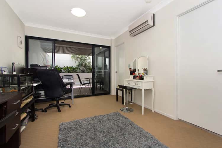 Third view of Homely apartment listing, 2/736 - 740 Ipswich Road, Annerley QLD 4103