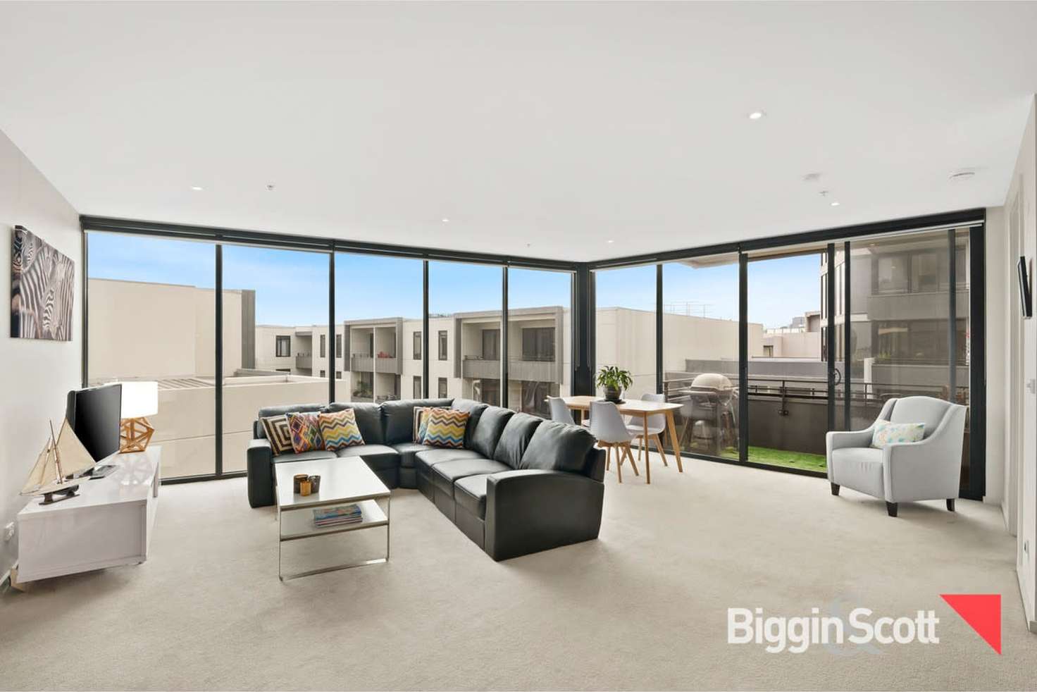 Main view of Homely apartment listing, B605/55 Bay Street, Port Melbourne VIC 3207