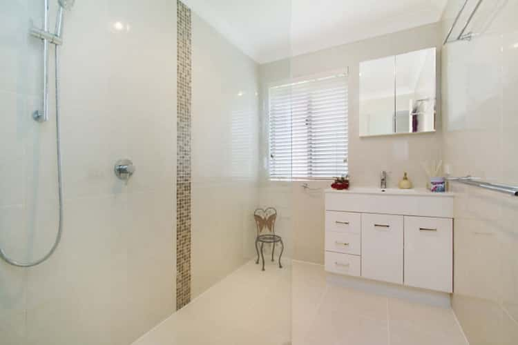 Third view of Homely villa listing, 4/3-19 Amaroo Drive, Banora Point NSW 2486