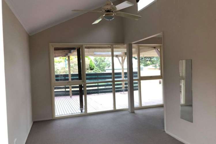 Fourth view of Homely house listing, 12 Earlston Square, Berwick VIC 3806
