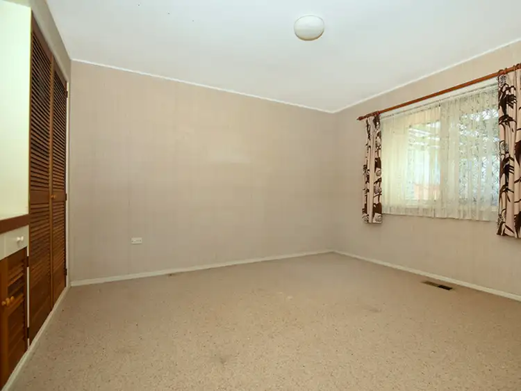 Fifth view of Homely house listing, 7 Barrymount Crescent, Mount Lofty QLD 4350