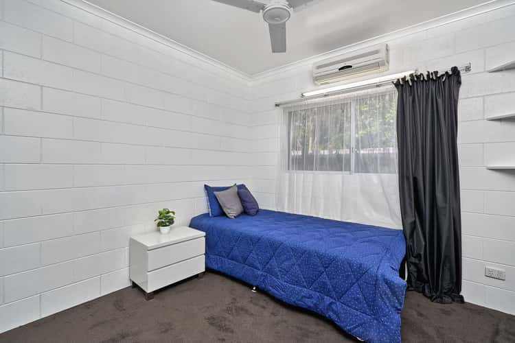 Fifth view of Homely house listing, 4 Coolangatta Close, Kewarra Beach QLD 4879